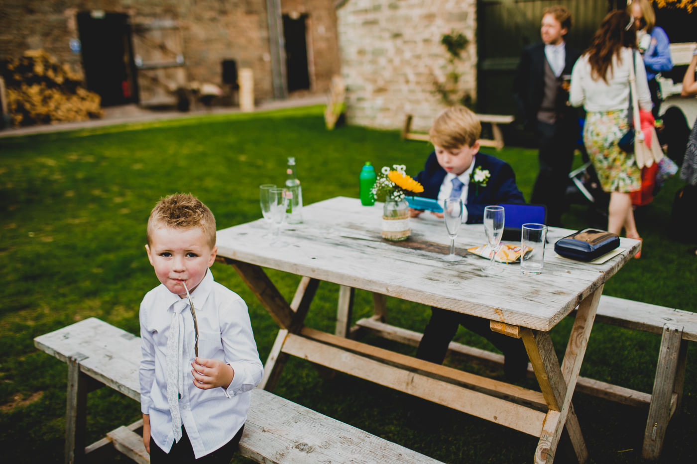 Lyde-Court-Wedding-Hereford -111