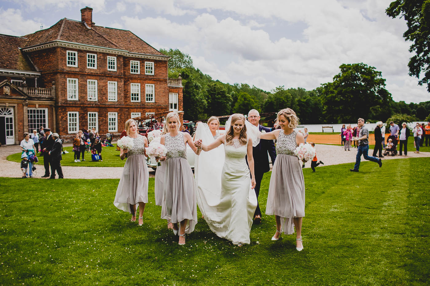 stbotolph's-lullingstone-The-Court-Lodge-wedding-23